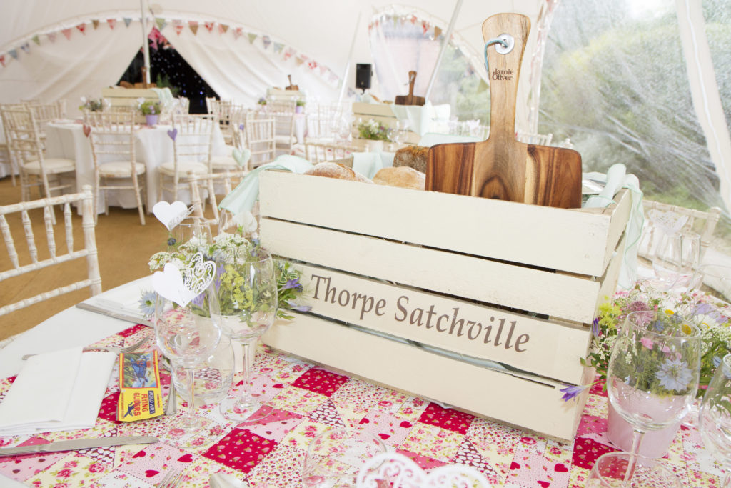 wedding picnic boxes