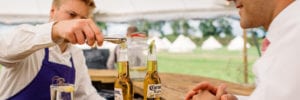 5 benefits to hiring bar serivce