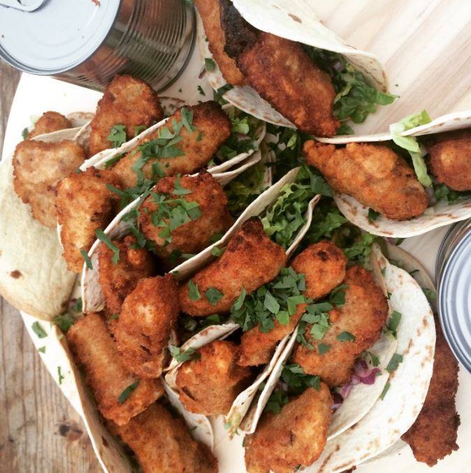 Panko cod tacos