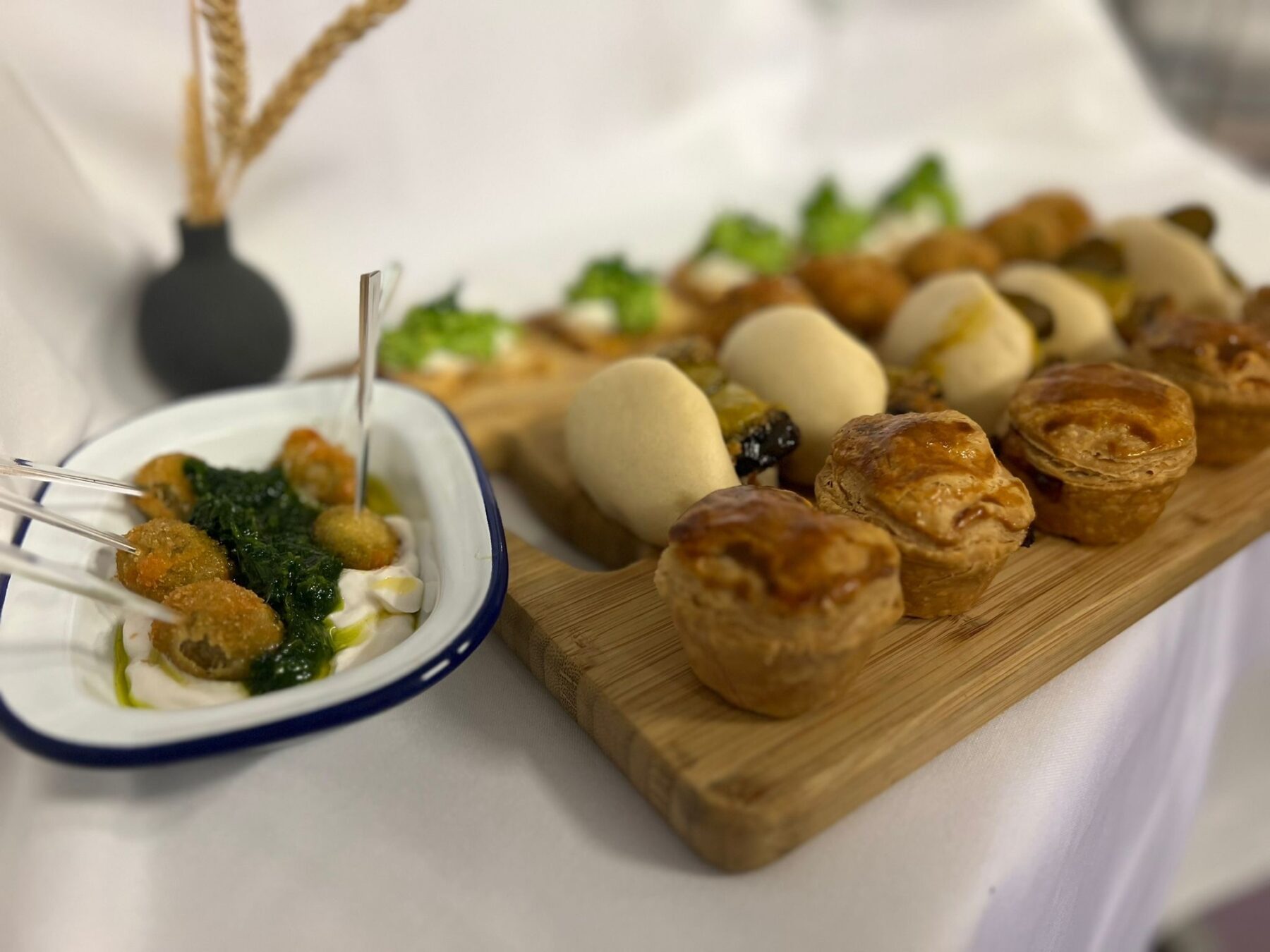Wedding Catering Mistakes to Avoid (and How to Get It Right)
