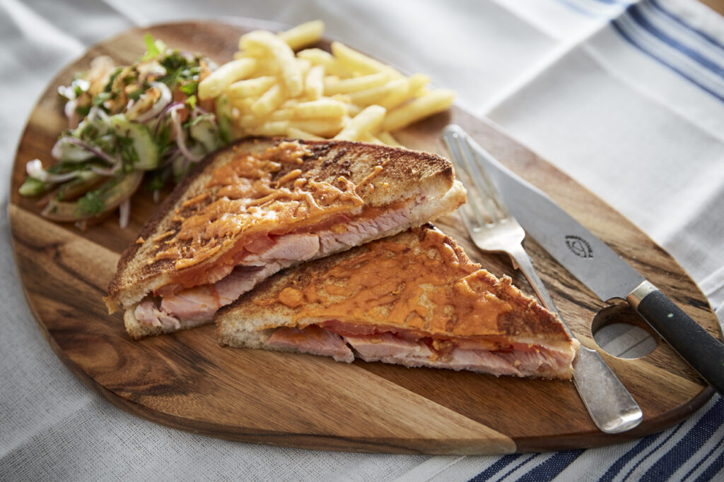 Gourmet cheese toasties